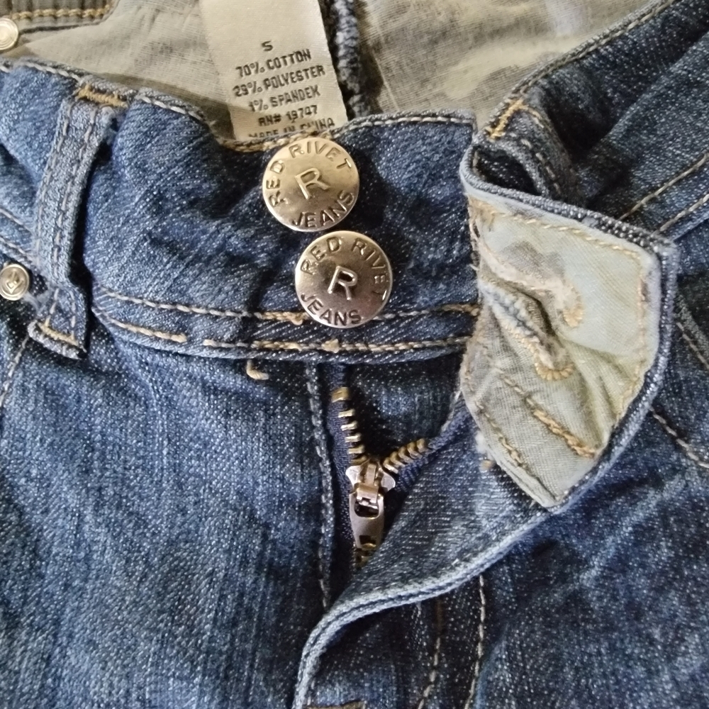 Red Rivet Jeans - Picture 2 of 7